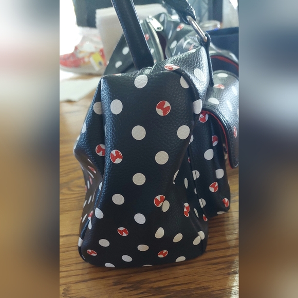 Like New! Disney Parks Black Minnie Mouse Dots Satchel and Wallet Set - Picture 5 of 13